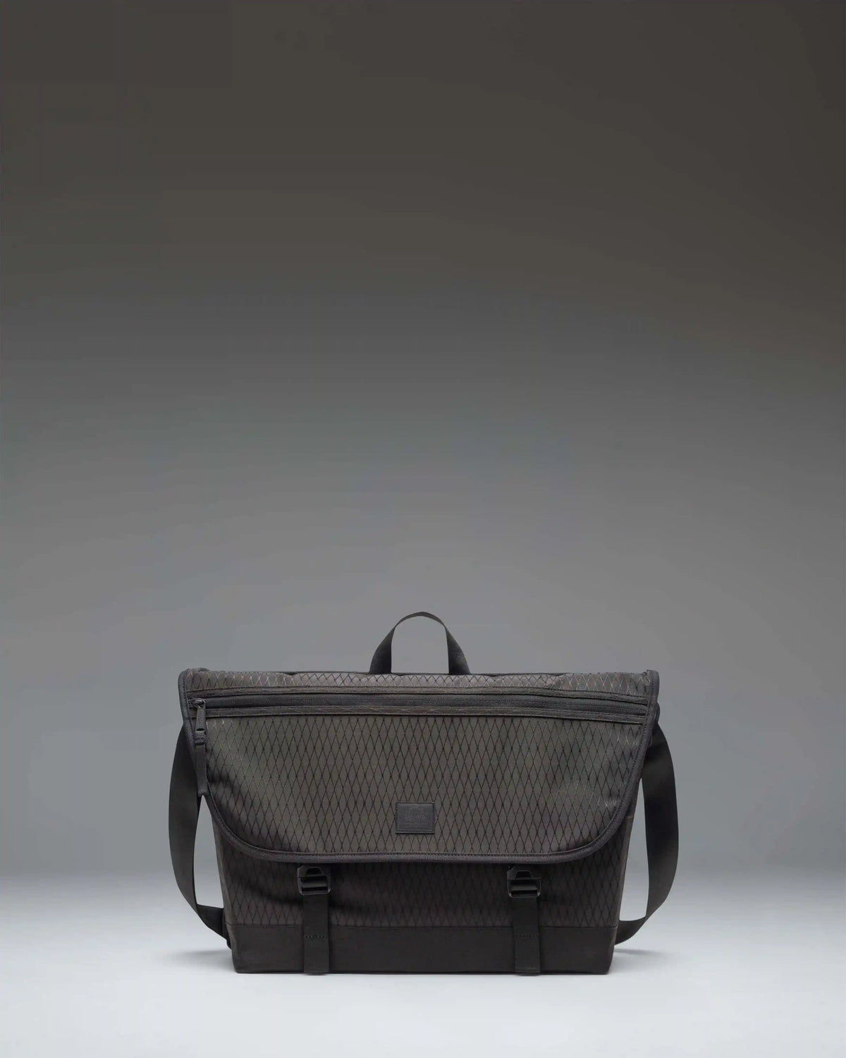 Cove Messenger
